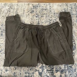 NWOT Fallon joggers athleta